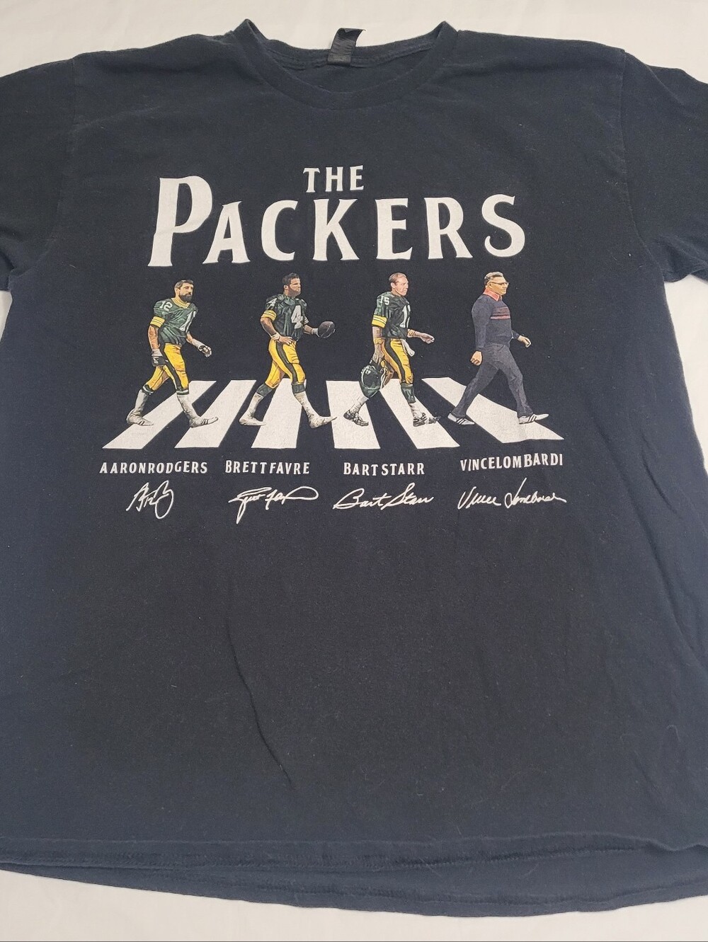 The Packers Abbey Road Signature Trend T-shirt Mens Large Black Aaron Rodgers
